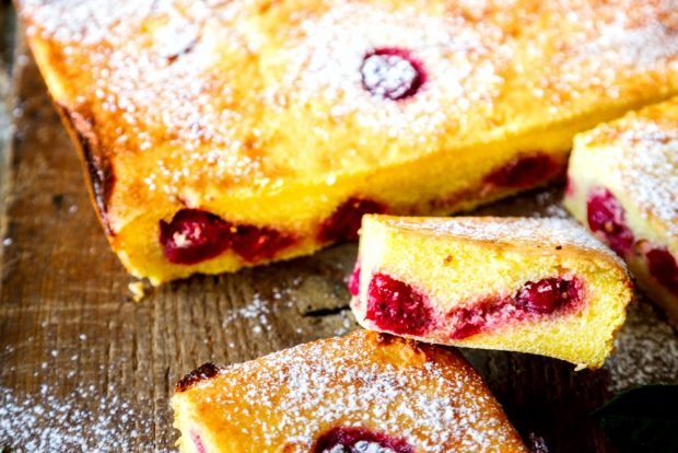 Cottage cheese casserole with corn flour and cherries