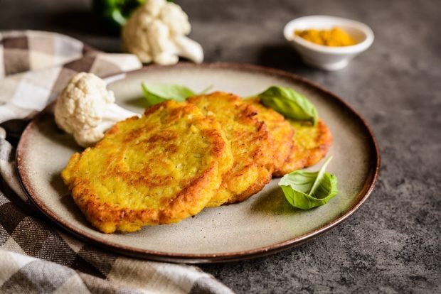 Cauliflower curry pancakes 