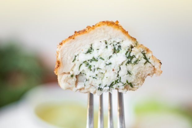 Chicken roll with ricotta