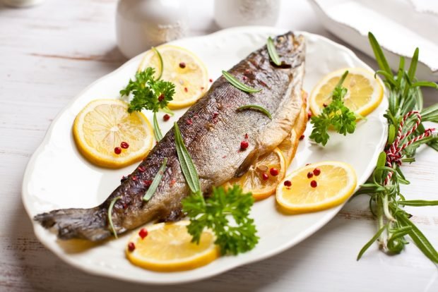 Trout with lemon and rosemary in the oven – a simple and delicious recipe, how to cook step by step