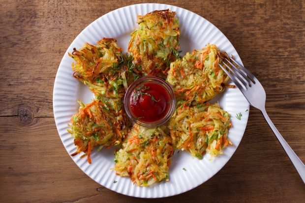 Potato and zucchini pancakes