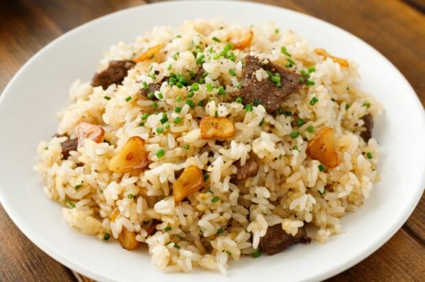 Rice with pork and garlic 