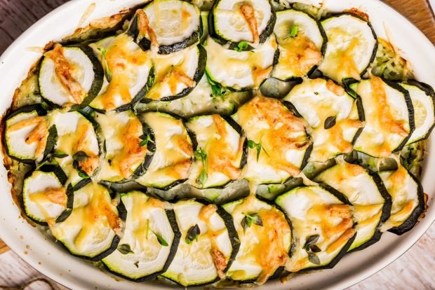 Zucchini casserole with rice 