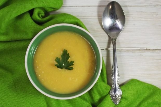 Pea soup from dried peas