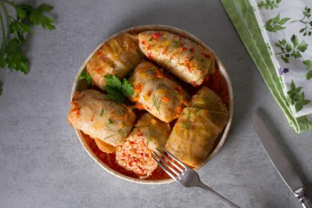 Stuffed turkey stuffed cabbage rolls