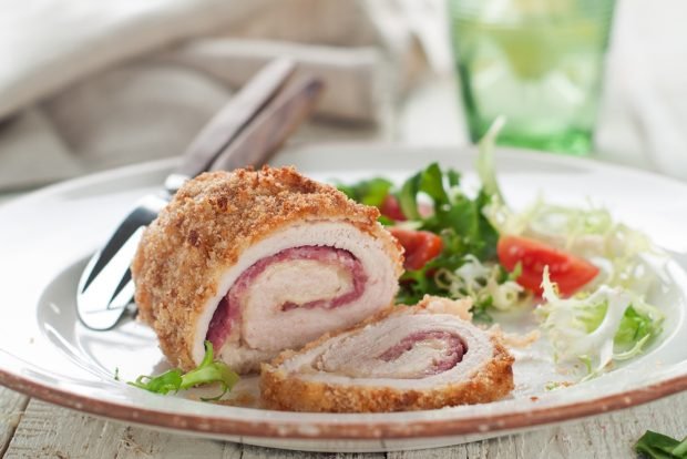 Turkey roll with breaded ham