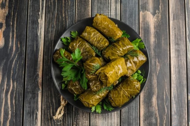 Dolma in a slow cooker 