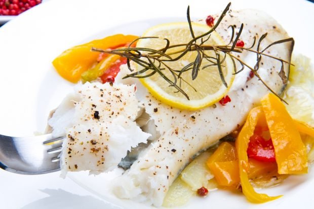 Cod with bell pepper in the oven