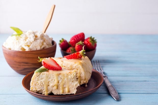 Cottage cheese casserole with condensed milk