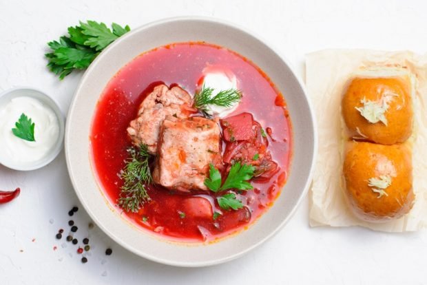 Classic borscht with pork ribs