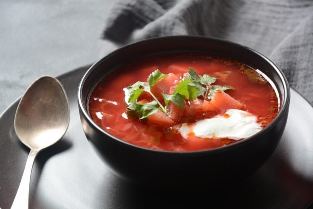 Borscht with sprat in tomato