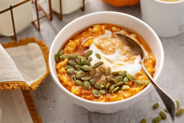 Oatmeal with pumpkin