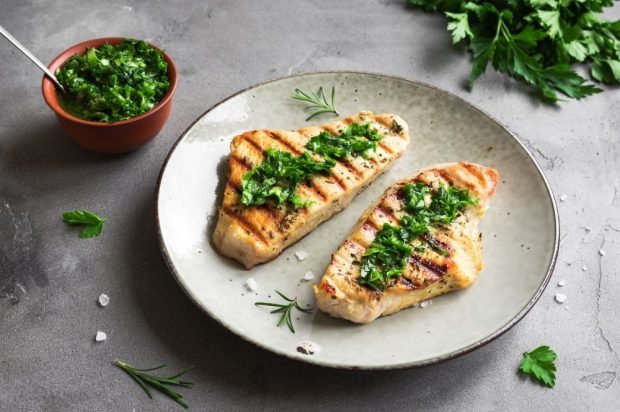 Turkey fillet steaks with fragrant herbs