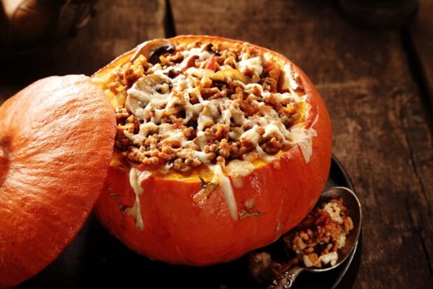 Stuffed pumpkin with pork and mushrooms