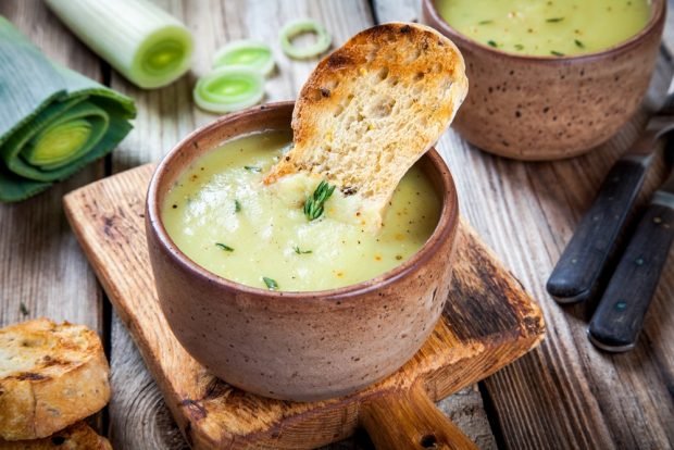 Onion soup-puree is a simple and delicious recipe, how to cook step by step