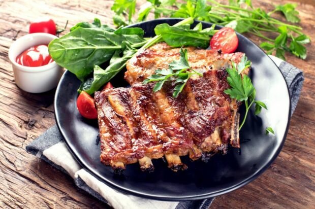 Pork ribs baked in a sleeve – a simple and delicious recipe, how to cook step by step