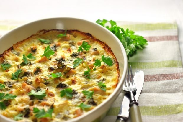 Cauliflower casserole with chicken and mushrooms 