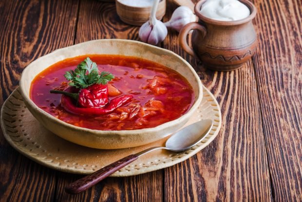 Borscht with pepper