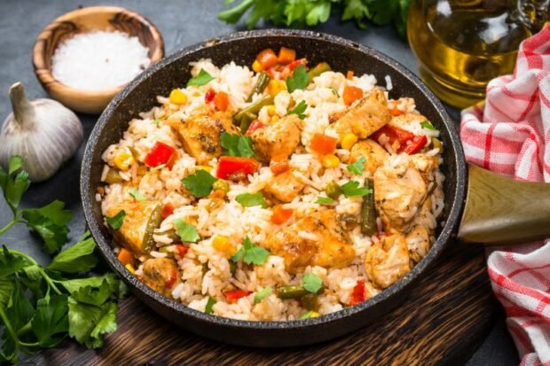 Pilaf with chicken and vegetables in the oven – a simple and delicious recipe, how to cook step by step