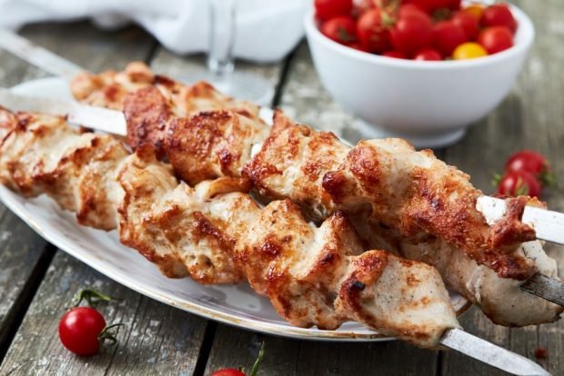 Pork shish kebab on the grill is a simple and delicious recipe, how to cook step by step