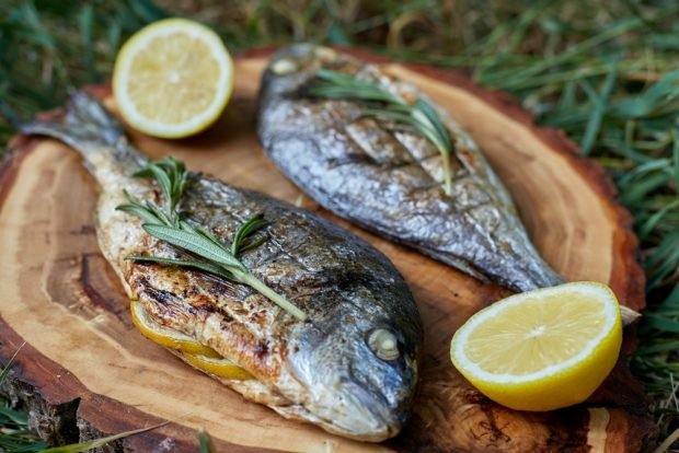 Dorado with soy sauce in the oven 