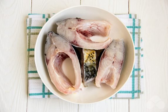 Homemade carp ear: photo of recipe preparation, step 1