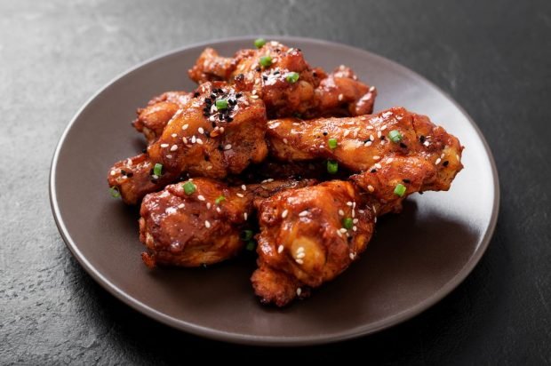 Baked chicken wings in Chinese