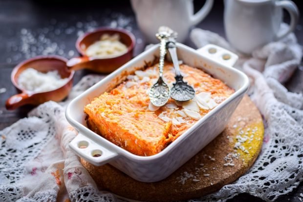 Cottage cheese casserole with carrots and rice