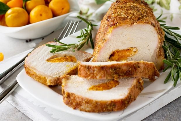 Turkey roll with apricots and rosemary – a simple and delicious recipe, how to cook step by step