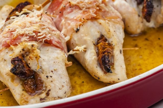 Chicken roll with mushrooms and bacon – a simple and delicious recipe, how to cook step by step