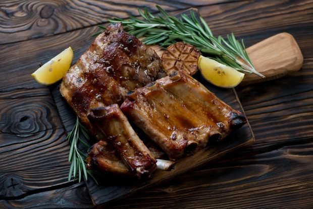 Pork ribs in the oven in foil