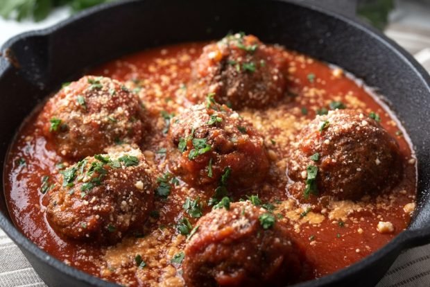 Meatballs with walnuts – a simple and delicious recipe, how to cook step by step