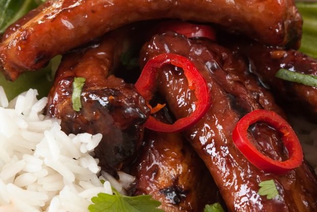 Pork ribs with rice