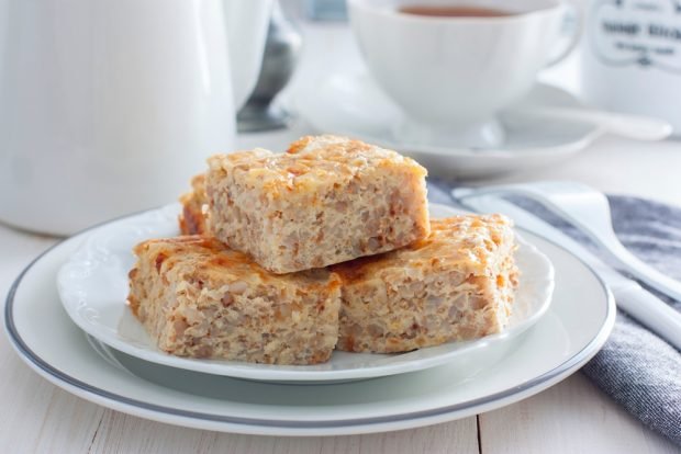 Cottage cheese casserole with buckwheat