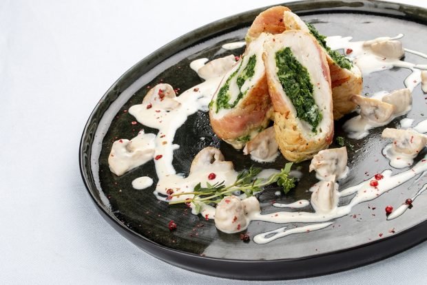 Chicken roll with spinach 