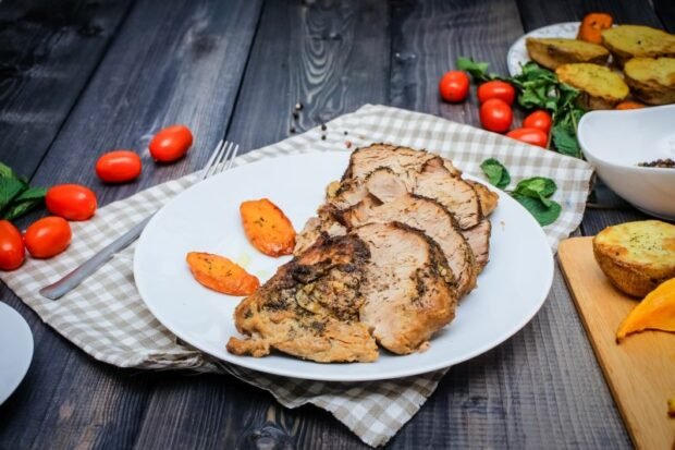 Baked pork ham is a simple and delicious recipe, how to cook step by step