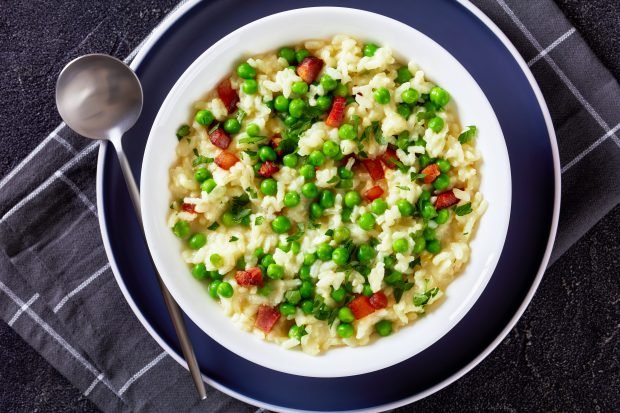 Risotto with vegetables is a simple and delicious recipe, how to cook step by step