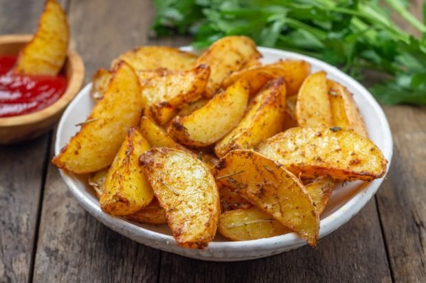 Golden potatoes in a rustic way - a simple and delicious recipe, how to cook step by step