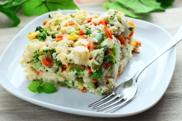 Cauliflower casserole with vegetables