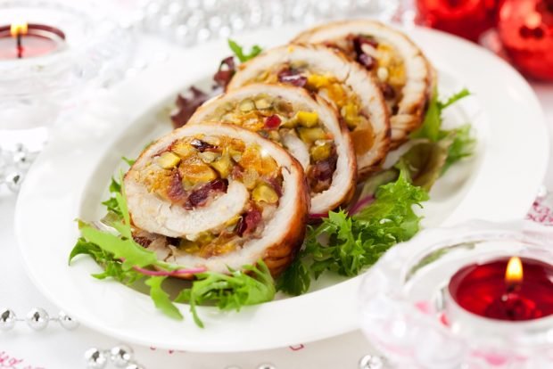 Turkey roll with fruits and nuts 