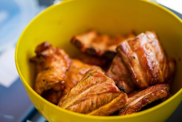 Pork ribs in a cauldron on the stove – a simple and delicious recipe, how to cook step by step