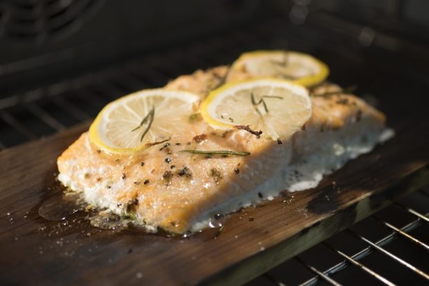 Dietary salmon in the oven 