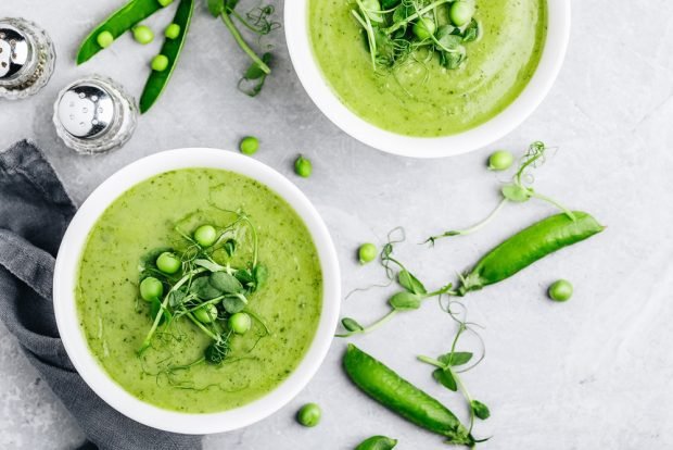 Young pea soup – a simple and delicious recipe, how to cook step by step