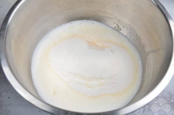Tender rice flour pancakes: photo of recipe preparation, step 3
