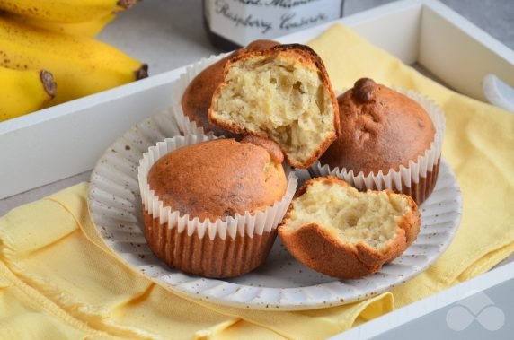 Banana muffins: photo of recipe preparation, step 7