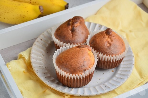 Banana muffins – a simple and delicious recipe with photos (step by step)