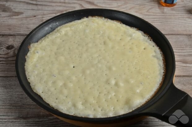 Lean pancakes with corn starch: photo of recipe preparation, step 5