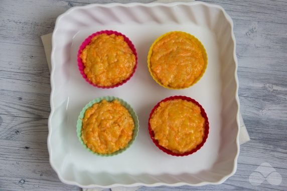 Carrot muffins: photo of recipe preparation, step 4