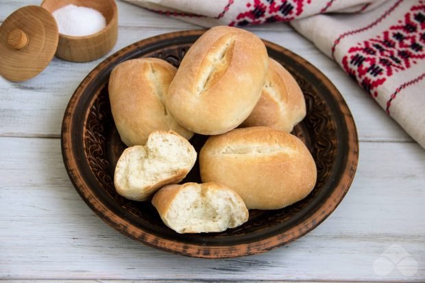 Bread rolls