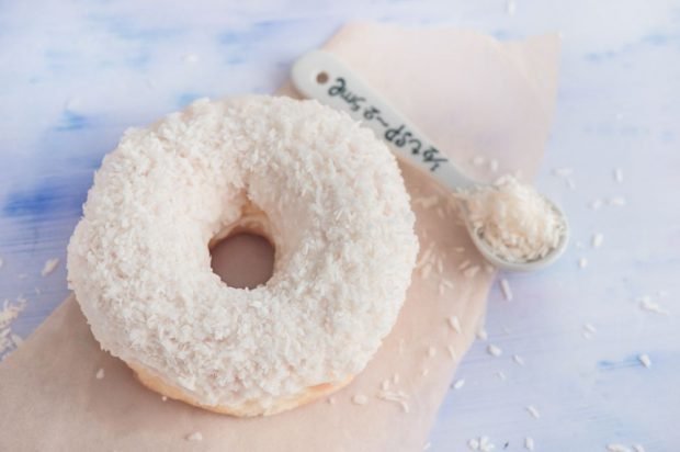 Coconut donuts